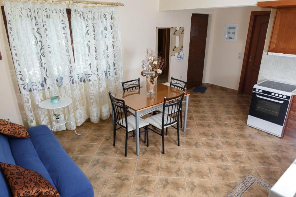 Glyfada Villas || Parálion Ástros Esterno foto